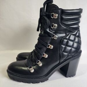 Guess GeeGee2 Black Quilted Lace-Up Ankle Boots Bootie Sz 9
